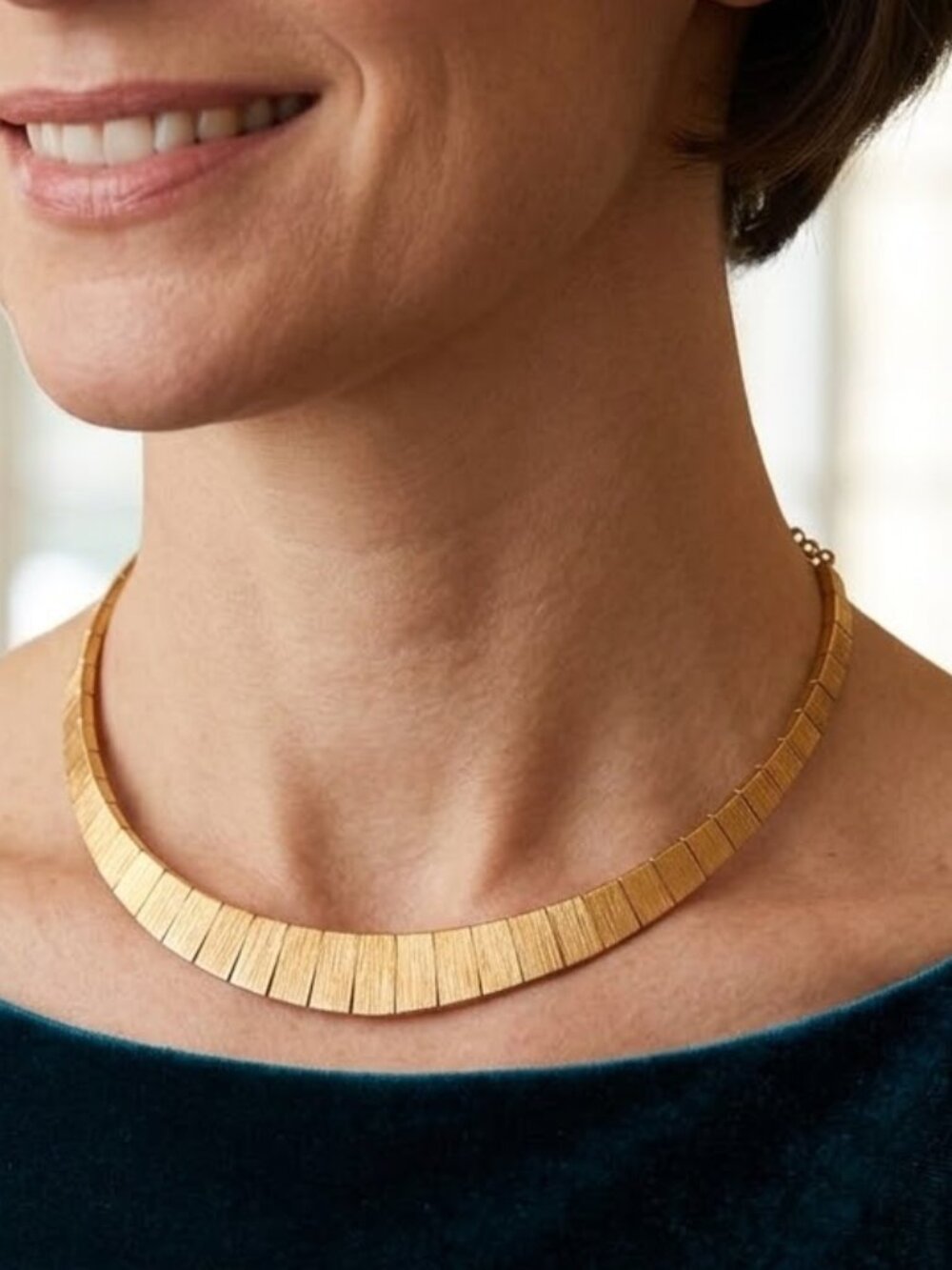 Gold-tone banded necklace